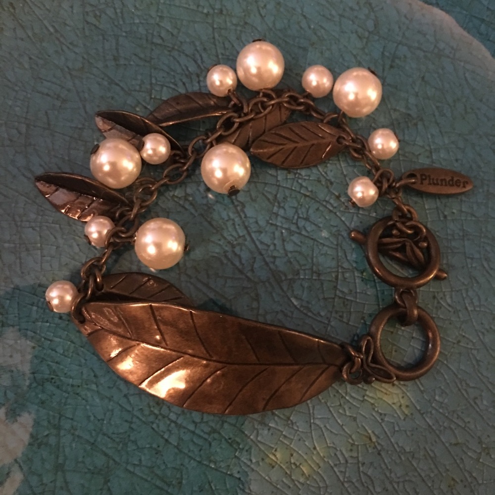 Plunder bracelet